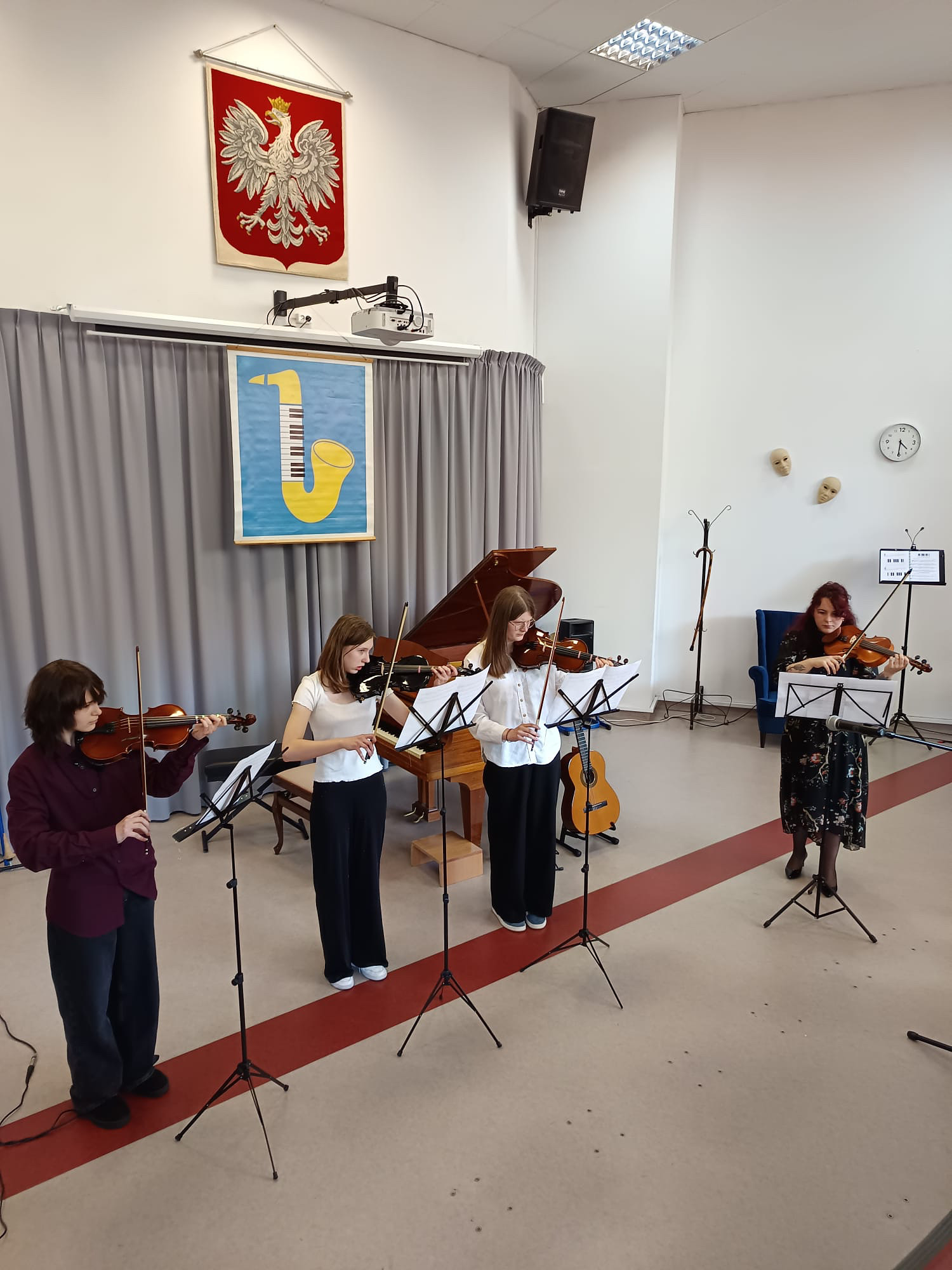 0C44964E-9E72-4A20-B750-52B88DF2E08A