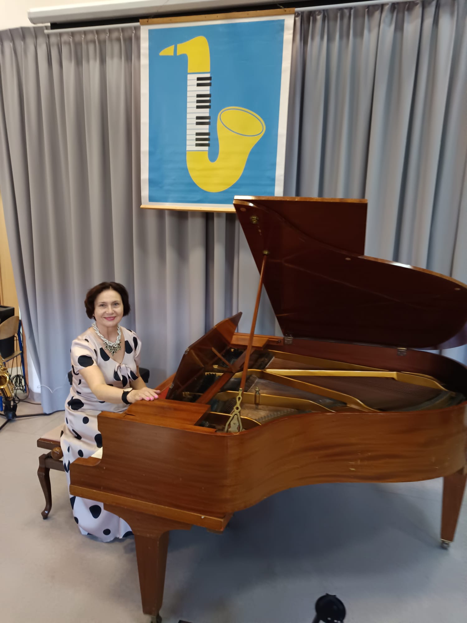 58de33d3-0d8d-4a31-9ee6-4c557ce12cf1