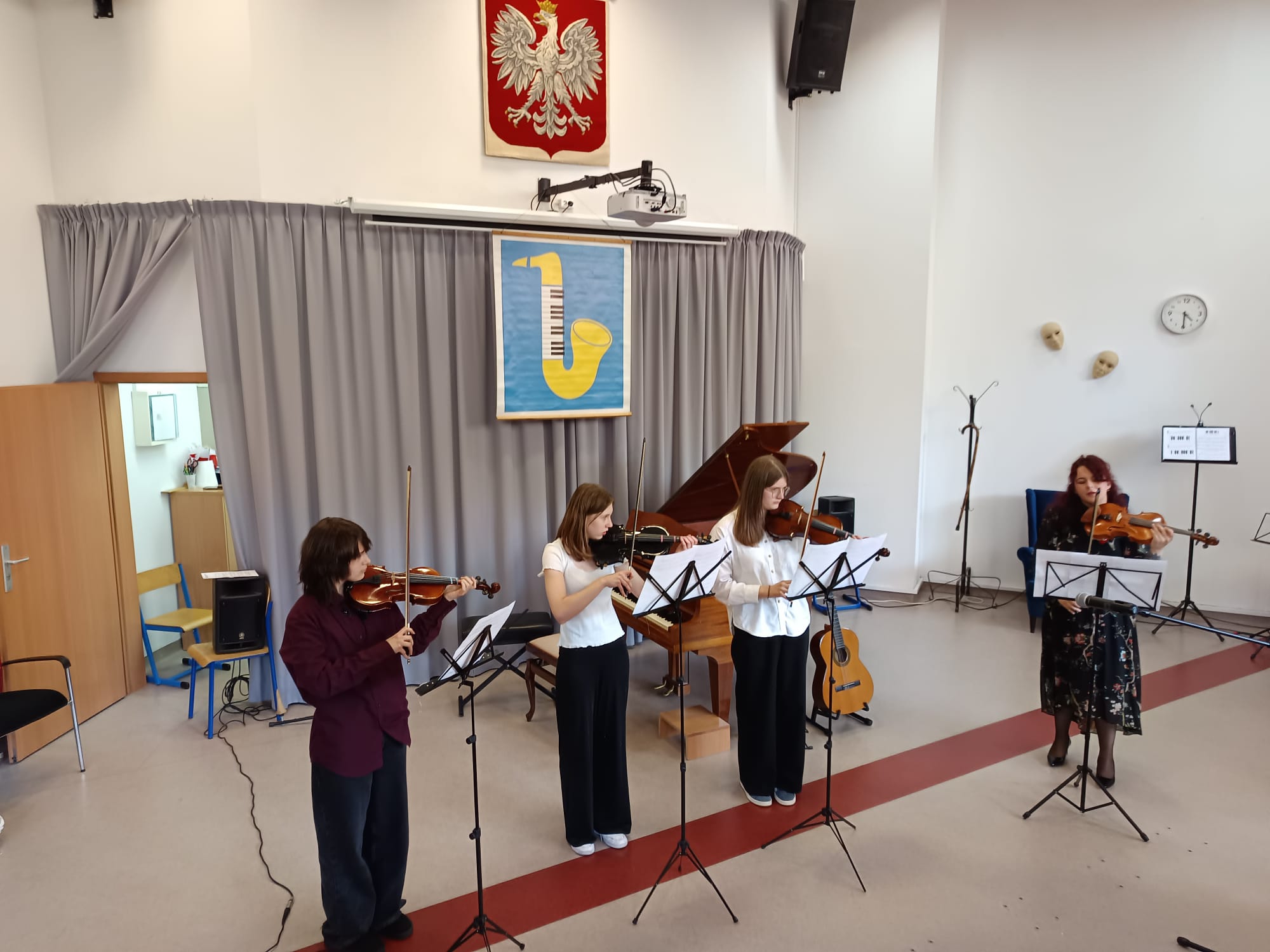 d666ab42-3243-4fe6-b293-bc1bcc570264